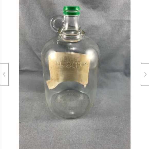 Vtg 80 oz Clear Glass Bottle Jug Jar Container Finger Loop Wht Vinegar Label 9" - Picture 2 of 4